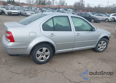 2004 Volkswagen Jetta Gls 2.0L from USA, damaged, VIN 3VWSK69M44M019257